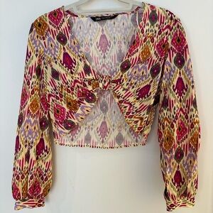 Zara long sleeve patterned crop top (size xs) NWOT